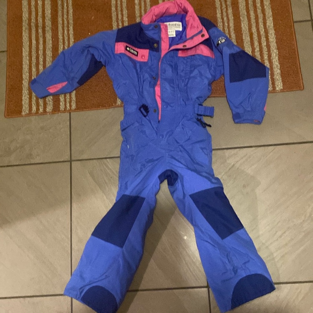 Girls 1 piece snowsuit